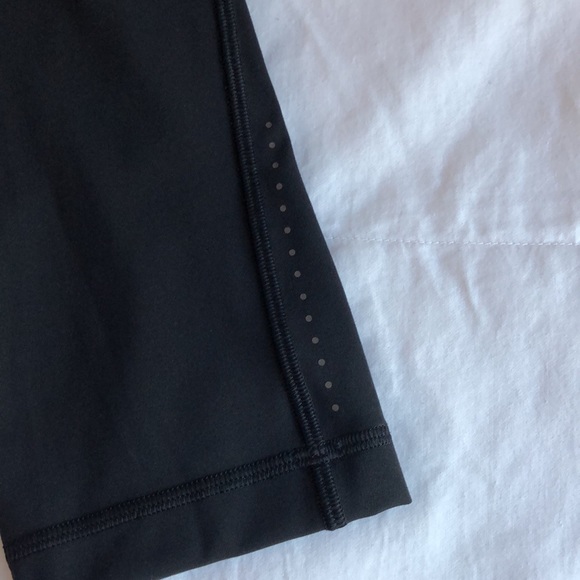 NWOT Lululemon Swift Speed HR CROP 21” w/Face Mask - Picture 11 of 13